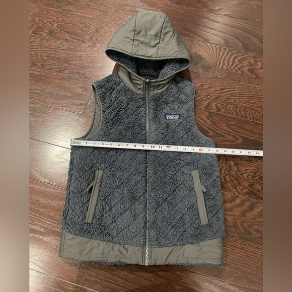 Patagonia Los Gatos Hooded Vest Women Size Small Reversible Gray Purple Zip - Picture 3 of 10